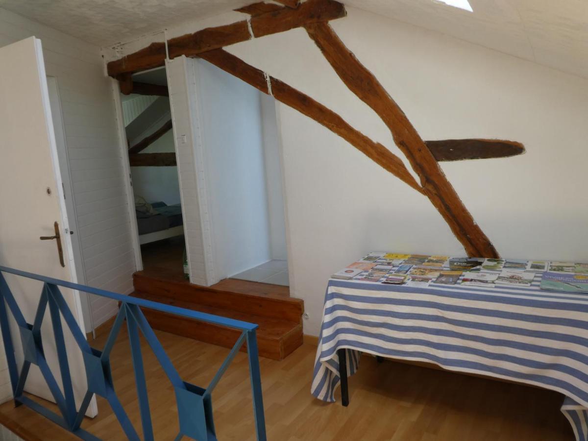 Les Chambres Du Ladoux Sencenac-Puy-de-Fourches Eksteriør bilde