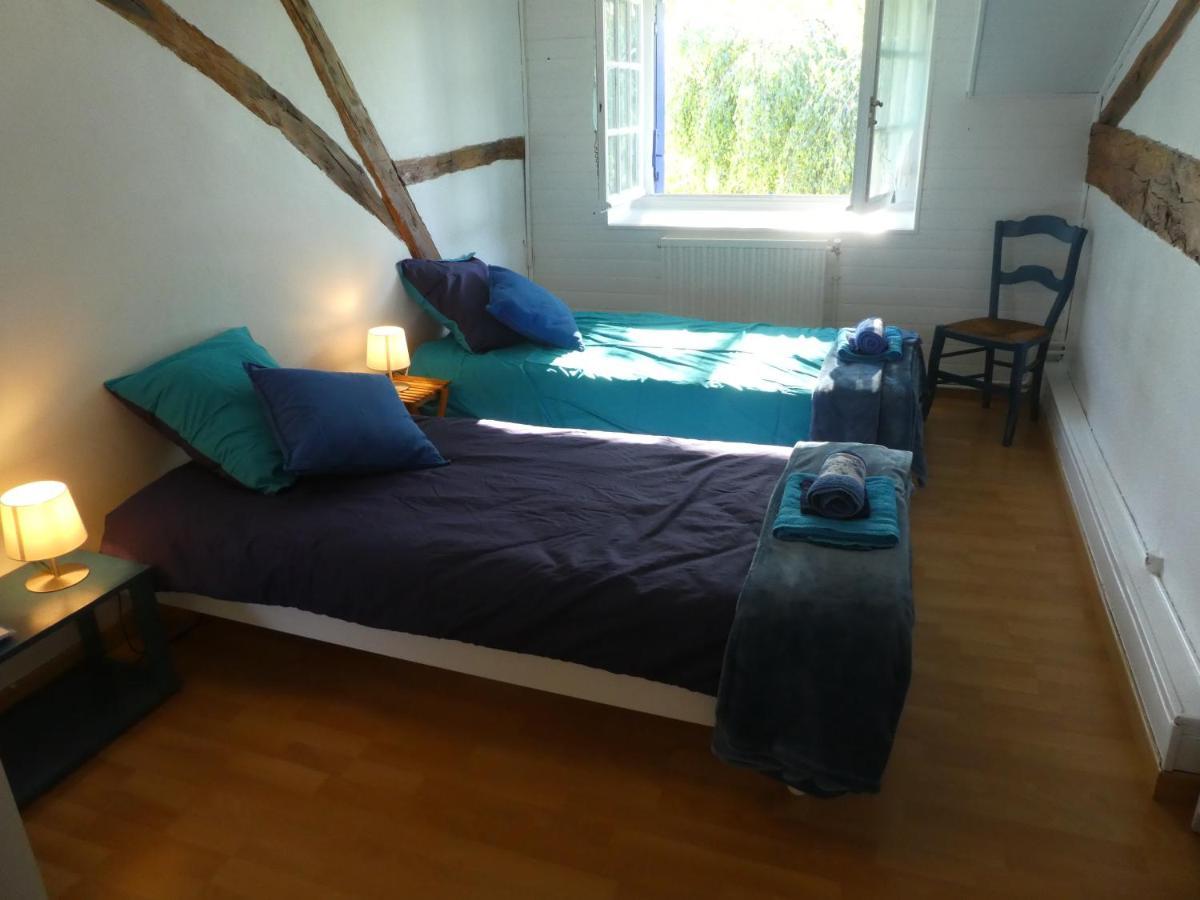 Les Chambres Du Ladoux Sencenac-Puy-de-Fourches Eksteriør bilde